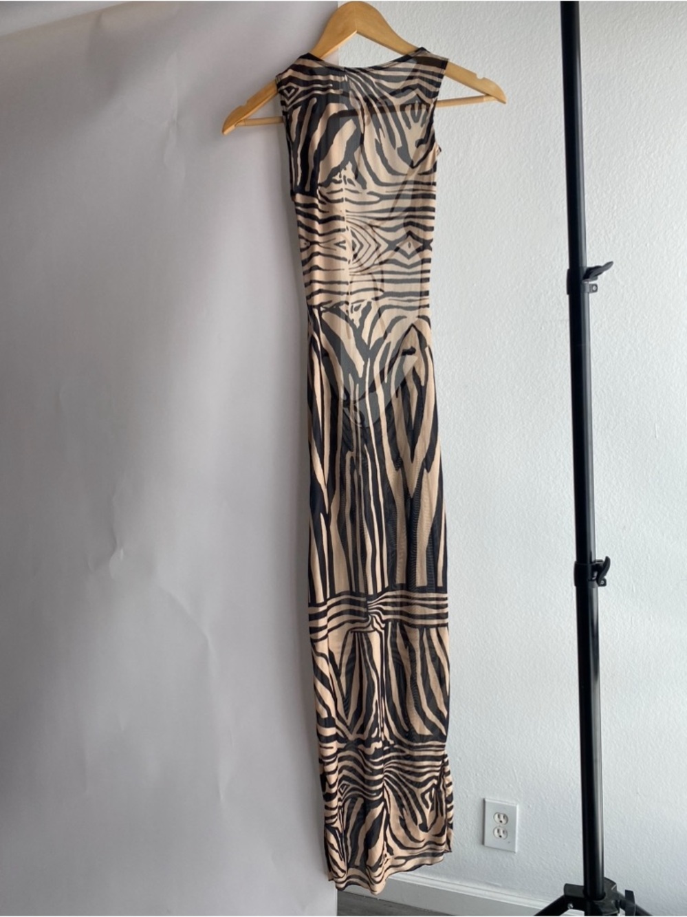 Fashion Nova Beige and Black Zebra-Print Sleeveless Swim Coverup